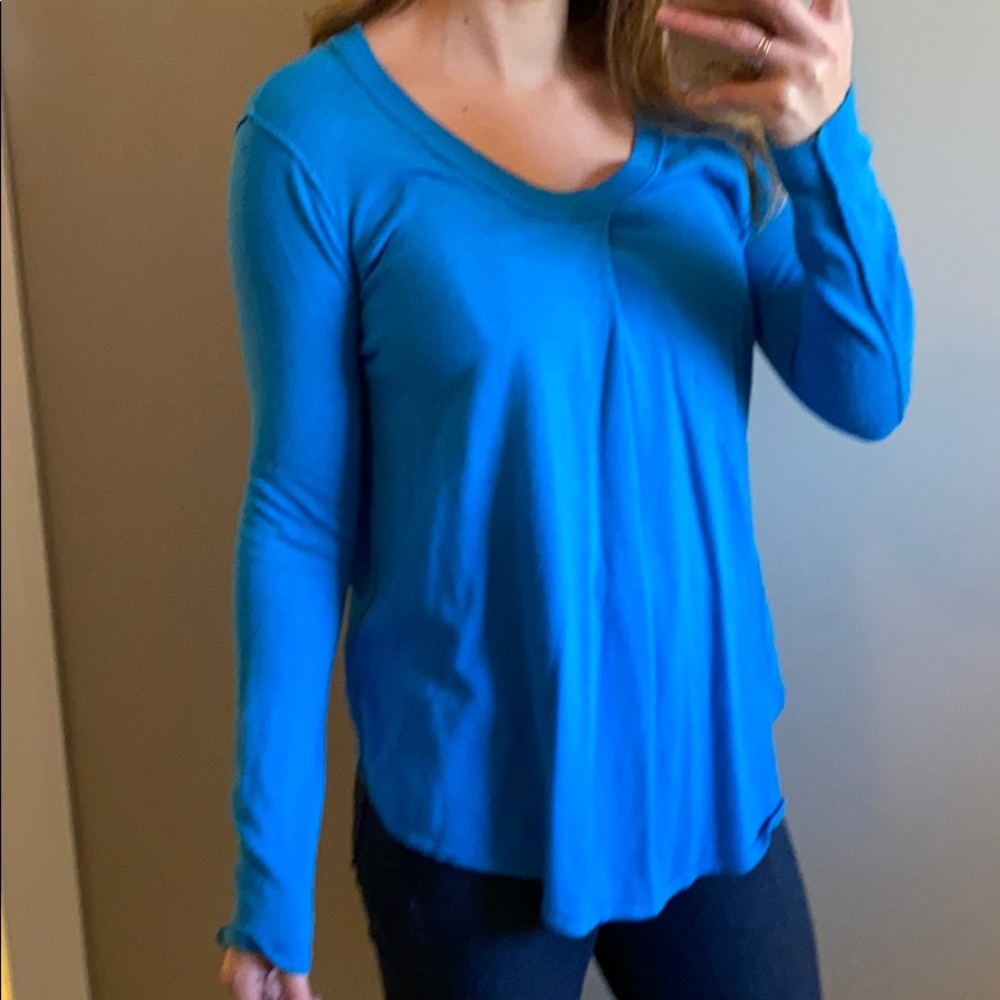 👚H.One Light Sweater